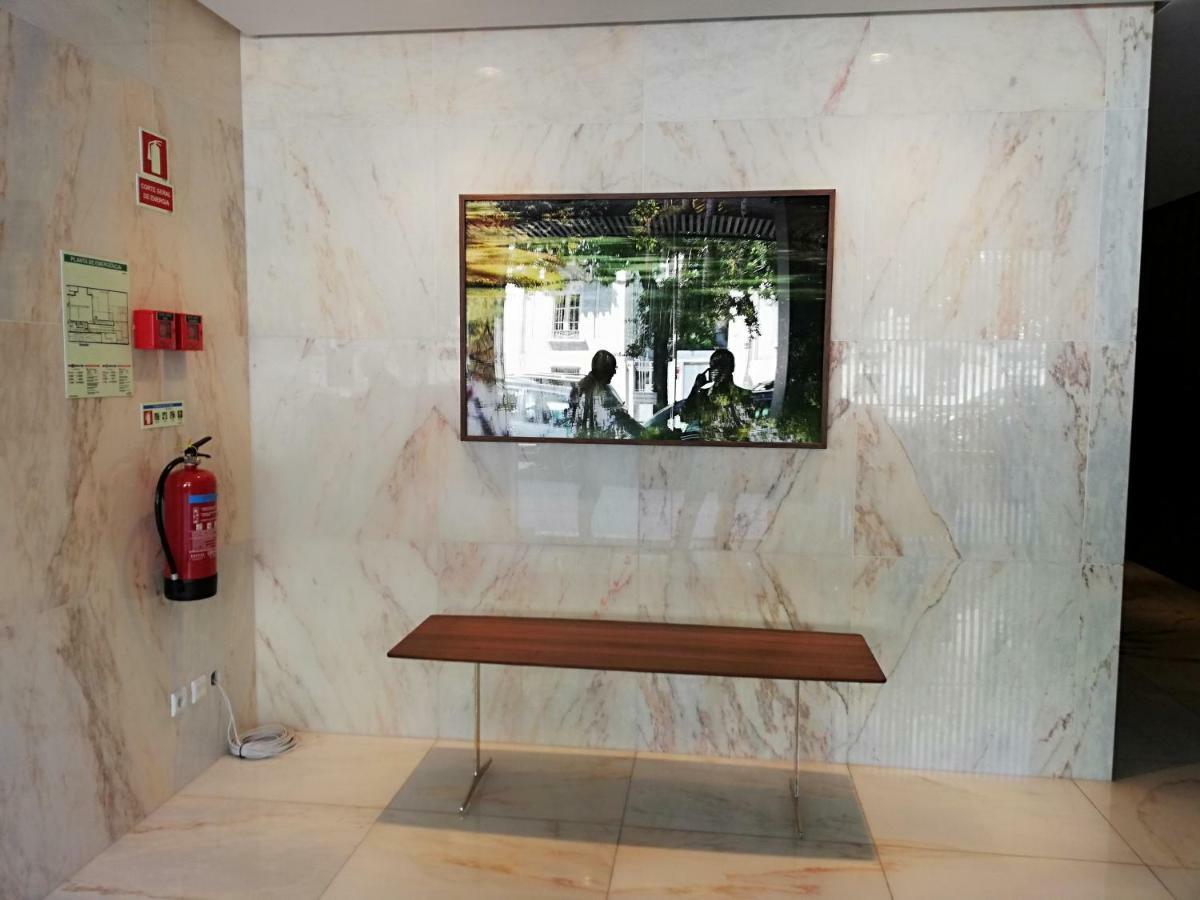Beautiful Apartment-Campo Pequeno Home Lisbon Luaran gambar