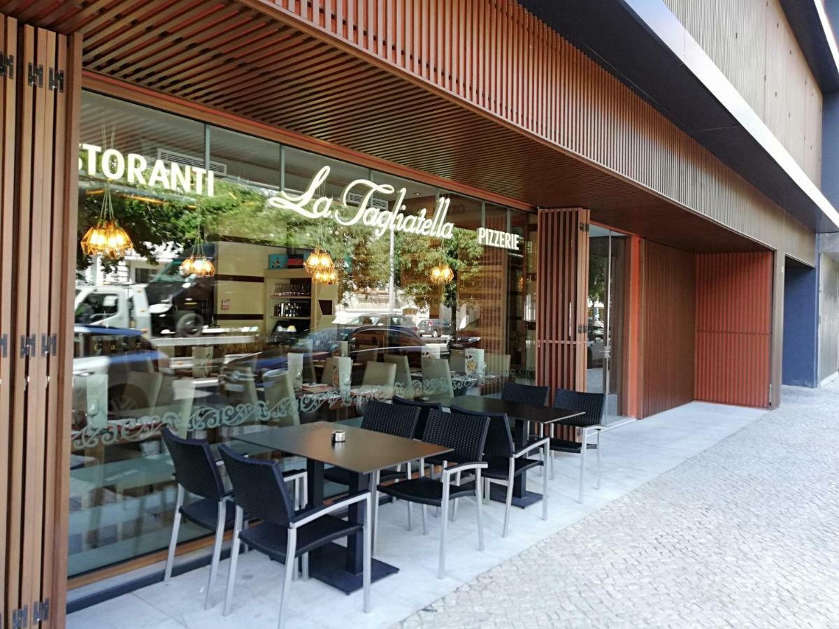 Beautiful Apartment-Campo Pequeno Home Lisbon Luaran gambar